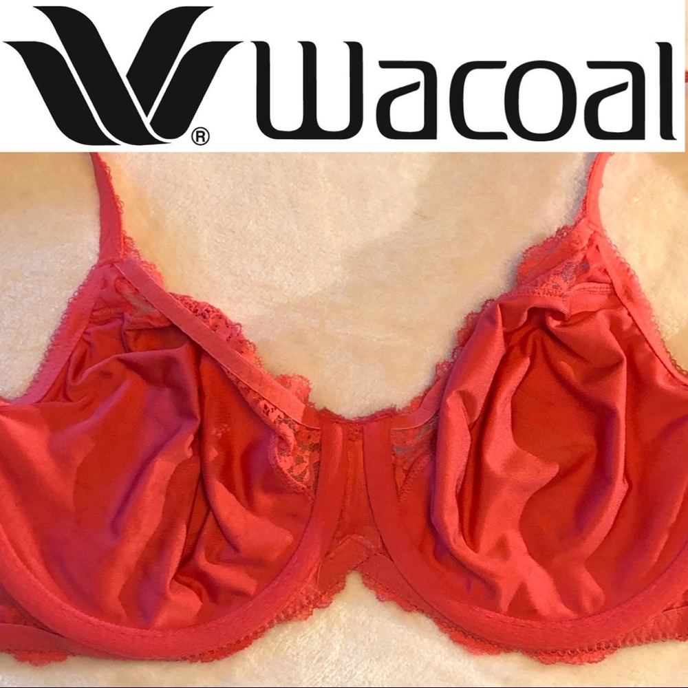 WACOAL Pink/Coral Underwire Bra